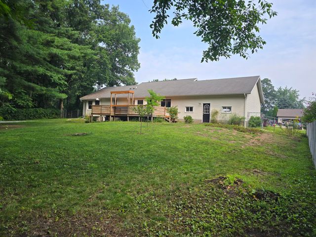 3861 Forest Edge Road, Muskegon, MI 49442