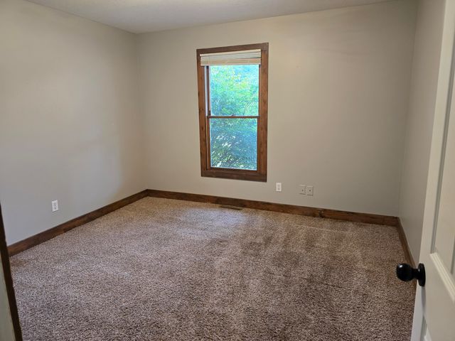 3861 Forest Edge Road, Muskegon, MI 49442