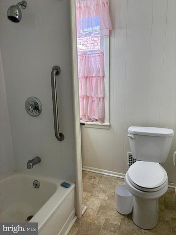 433 PEFFER ST, Harrisburg, PA 17102