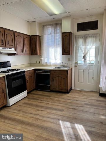 433 PEFFER ST, Harrisburg, PA 17102