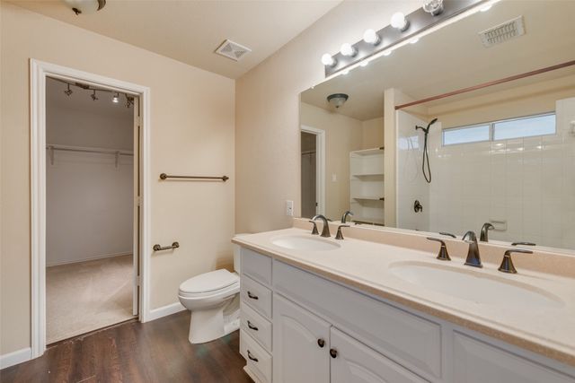 3223 Guadaloupe, Grand Prairie, TX 75054