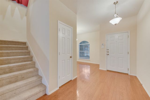 3223 Guadaloupe, Grand Prairie, TX 75054