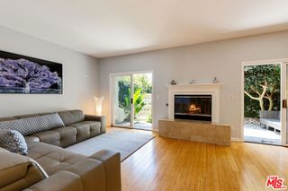 6435 Zumirez Drive 14, Malibu, CA 90265
