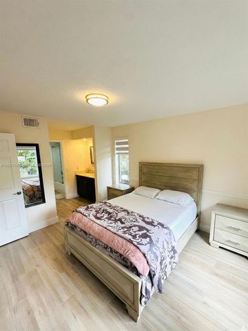 1190 Coral Club Dr 1190, Coral Springs, FL 33071