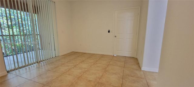 6902 W Sample Road 6902, Coral Springs, FL 33067