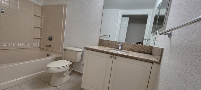 6902 W Sample Road 6902, Coral Springs, FL 33067