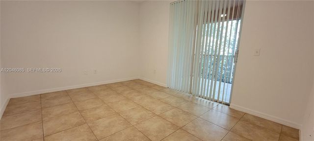 6902 W Sample Road 6902, Coral Springs, FL 33067