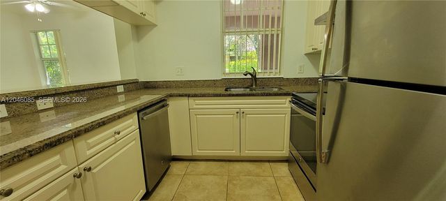 6902 W Sample Road 6902, Coral Springs, FL 33067