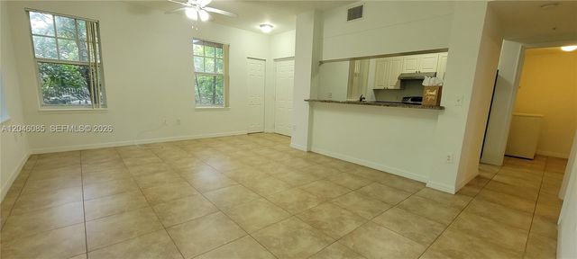 6902 W Sample Road 6902, Coral Springs, FL 33067