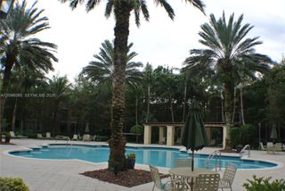 6902 W Sample Road 6902, Coral Springs, FL 33067