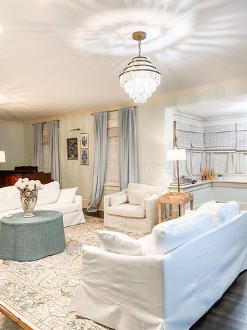 2116 S Van Buren Street, Amarillo, TX 79109