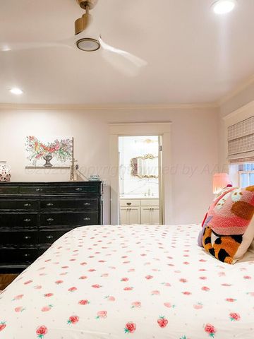 2116 S Van Buren Street, Amarillo, TX 79109