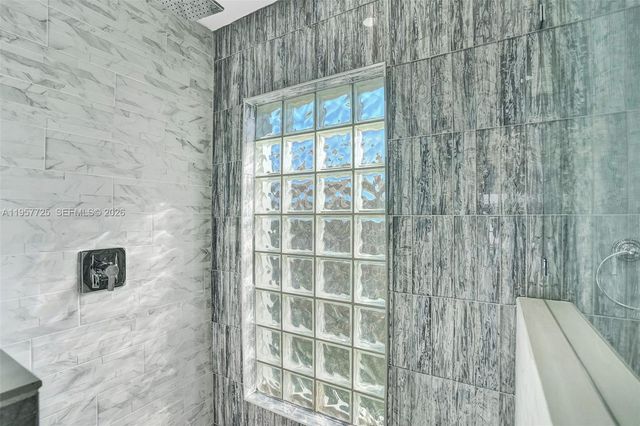 477 SE 17th Ter, Deerfield Beach, FL 33441