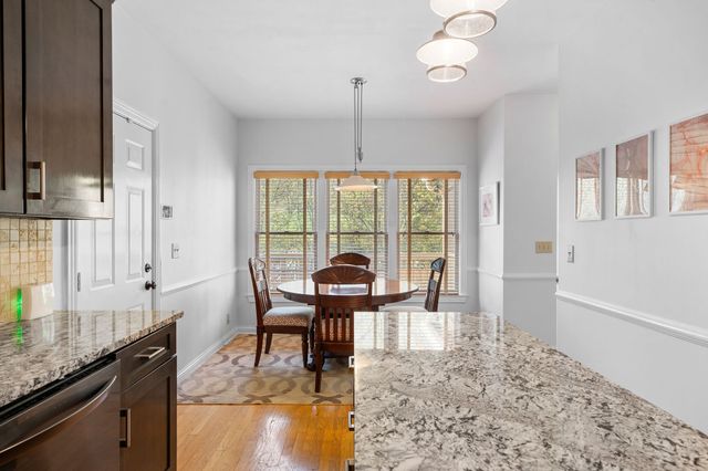 132 Sequoyah Ln, Nashville, TN 37221