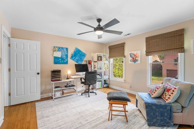 132 Sequoyah Ln, Nashville, TN 37221