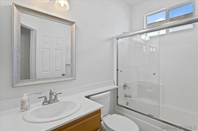 1055 Cottage, Encinitas, CA 92024