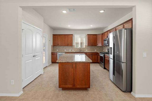 3319 Chimney Swift Lane, Richmond, TX 77469