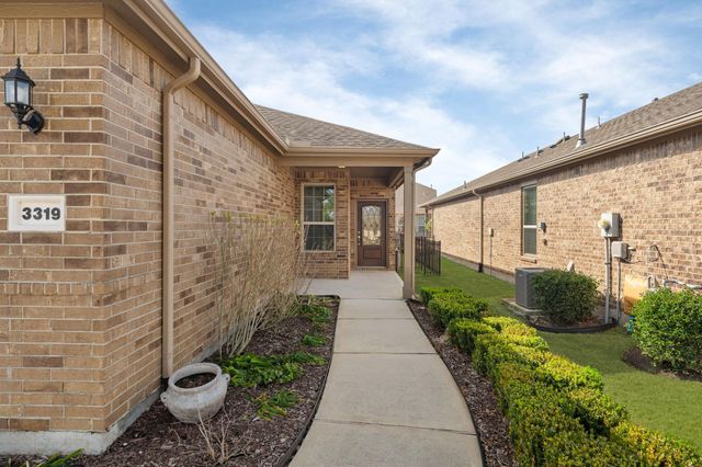 3319 Chimney Swift Lane, Richmond, TX 77469