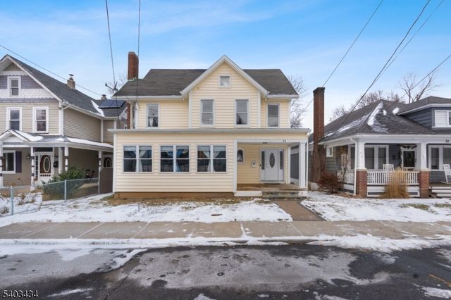 33 Youmans Ave, Washington Boro, NJ 07882