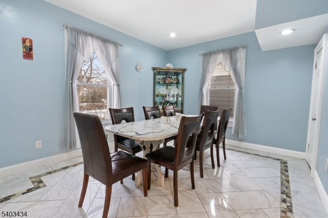 33 Youmans Ave, Washington Boro, NJ 07882