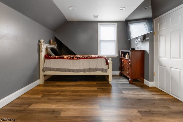 33 Youmans Ave, Washington Boro, NJ 07882