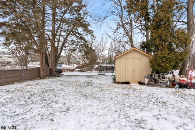 33 Youmans Ave, Washington Boro, NJ 07882