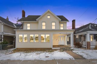 33 Youmans Ave, Washington Boro, NJ 07882