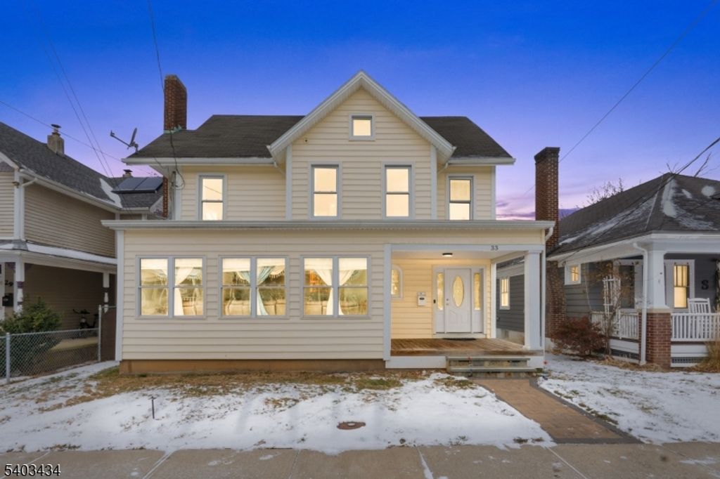 33 Youmans Ave, Washington Boro, NJ 07882