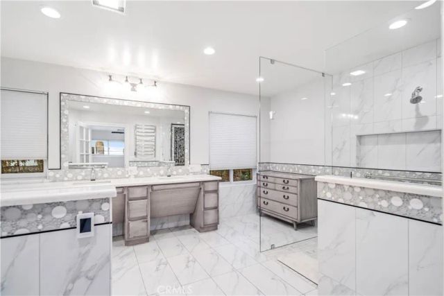 2755 W Avenue North, Palmdale, CA 93551