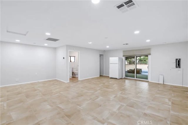 2755 W Avenue North, Palmdale, CA 93551