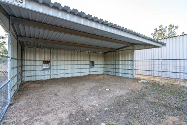 2755 W Avenue North, Palmdale, CA 93551