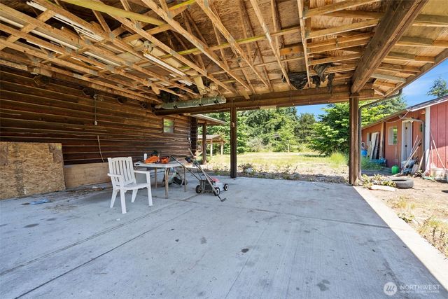 17002 Weaver Lane SW, Rochester, WA 98579