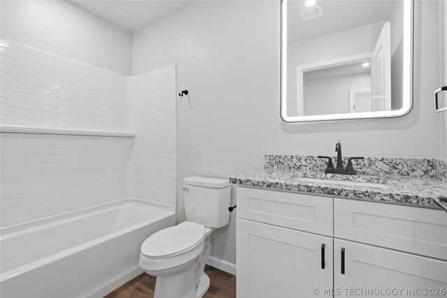 1535 N Boston Avenue, Tulsa, OK 74106