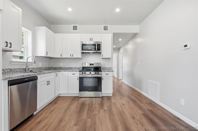 1535 N Boston Avenue, Tulsa, OK 74106