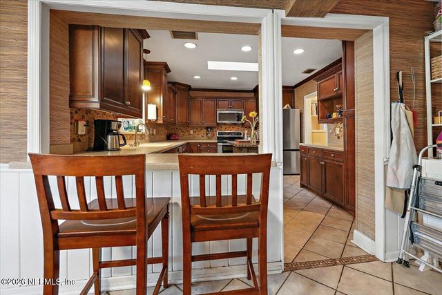 11037 SCOTT MILL Road, Jacksonville, FL 32223