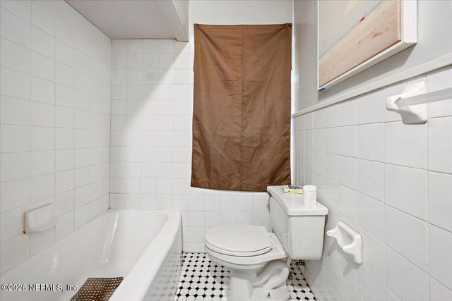 11037 SCOTT MILL Road, Jacksonville, FL 32223