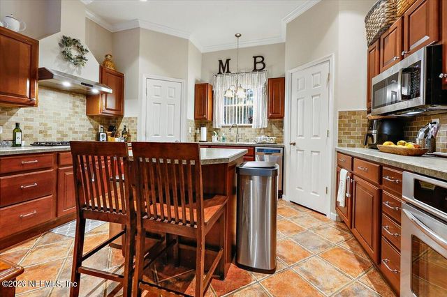 11037 SCOTT MILL Road, Jacksonville, FL 32223