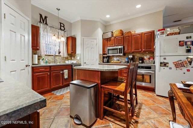 11037 SCOTT MILL Road, Jacksonville, FL 32223