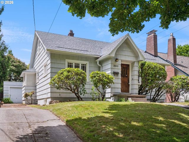2833 Ne 12TH Ave, Portland, OR 97212