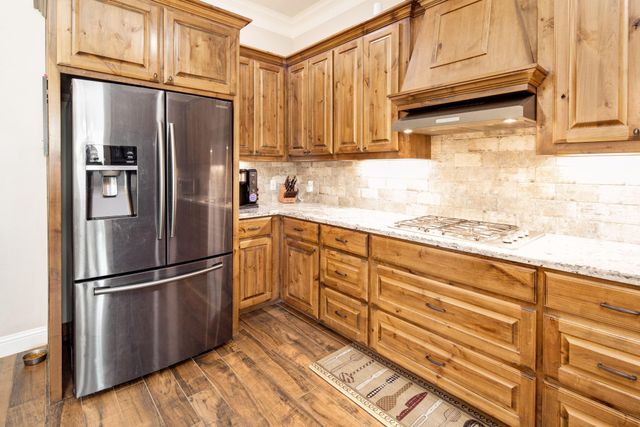 9600 Shadow Creek Trail, Bryan, TX 77808