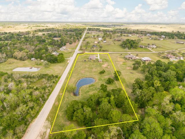 9600 Shadow Creek Trail, Bryan, TX 77808
