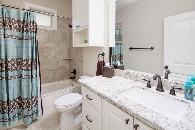 9600 Shadow Creek Trail, Bryan, TX 77808