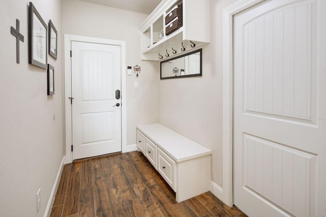 9600 Shadow Creek Trail, Bryan, TX 77808