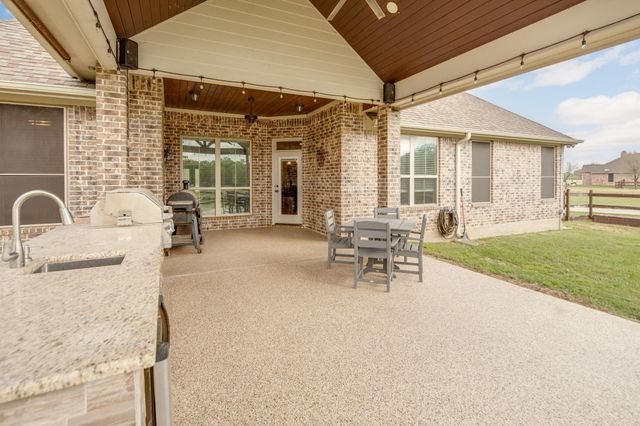 9600 Shadow Creek Trail, Bryan, TX 77808