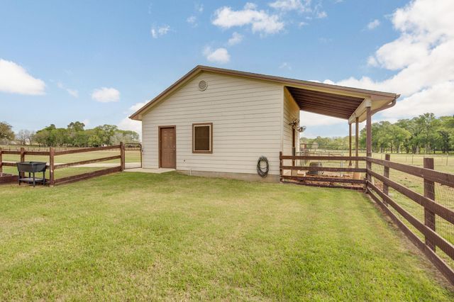 9600 Shadow Creek Trail, Bryan, TX 77808