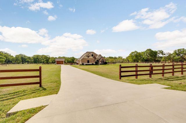 9600 Shadow Creek Trail, Bryan, TX 77808