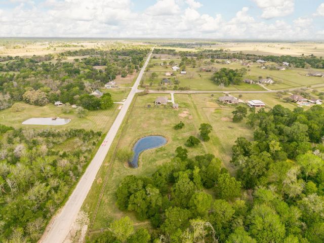 9600 Shadow Creek Trail, Bryan, TX 77808