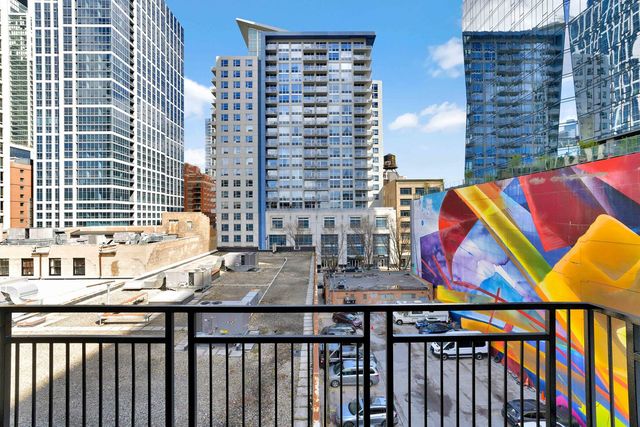 1307 S WABASH Avenue 504, Chicago, IL 60605