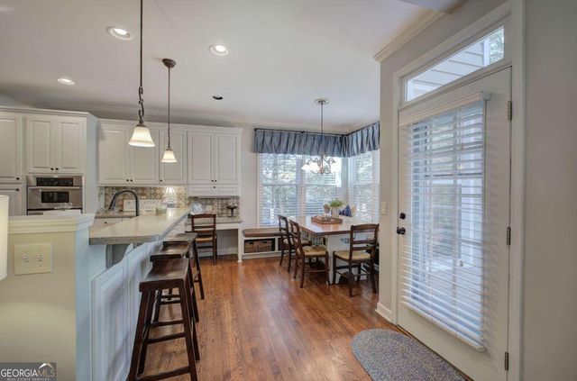 4 Buckingham Court, Cartersville, GA 30120