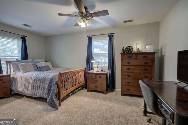 4 Buckingham Court, Cartersville, GA 30120